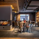 Swisspeak By Pierre & Premium Resort Zinal