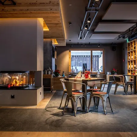Swisspeak By Pierre & Premium Resort Zinal